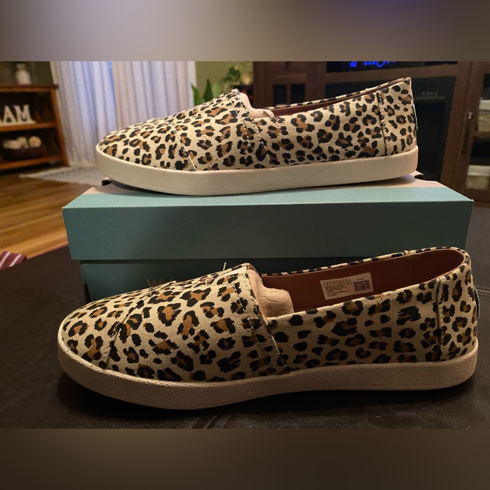 Toms Avalon shoes